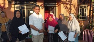 Warga Minta Perbaikan Tanggul Kali kepada Wakil Ketua DPRD Bandarlampung Aep Saripudin