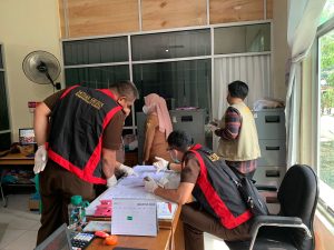 Terkait Dugaan Korupsi, Kejati Lampung Geledah Kantor Dinas Lingkungan Hidup Bandarlampung