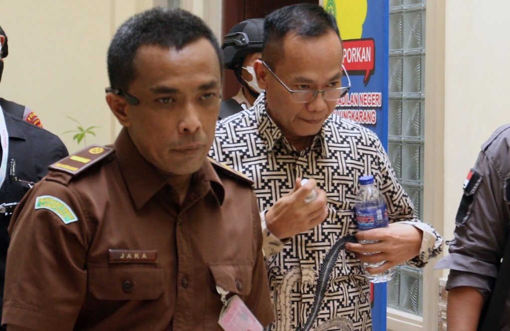 Andi Desfiandi Jalani Sidang Dakwaan kasus suap penerimaan mahasiswa baru Universitas Lampung