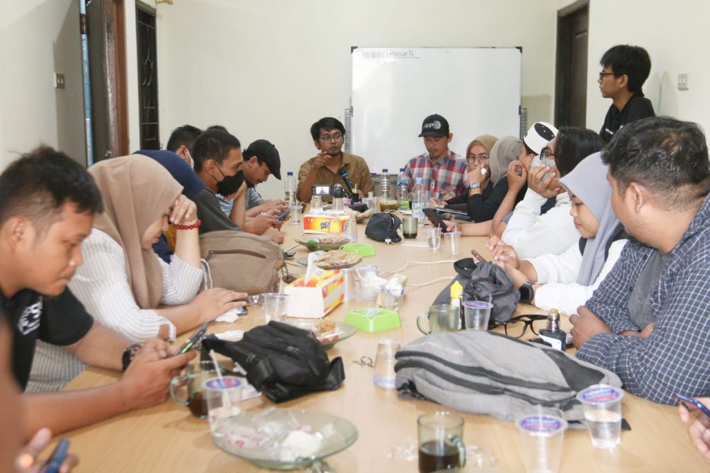 Diskusi Publik SMSI Bandar Lampung-PFI Lampung Bahas Ancaman KUHP Terhadap Jurnalis