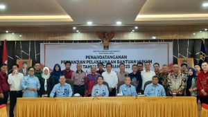 Kanwil Kemenhumham Lampung Tandatangani Kontrak Pelaksana Bantuan Hukum Bagi Masyarakat Kurang Mampu