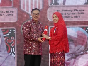 Walikota Bandar Lampung Raih Penghargan dari BKKBN
