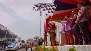 Warga Bandarlampung Antusias Sambut Kirab Pemilu 2024