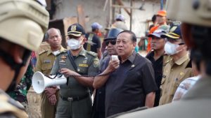 Pedagang Kaki Lima Pasar Pasir Gintung Direlokasi