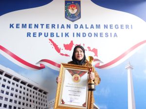 Jadi Kota Terinovatif Dari Kemendagri, Walikota Bandar Lampung Terima Augrah IGA 2023