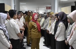Hari Pertama Masuk Kerja Walikota Bandarlampung Sidak PNS