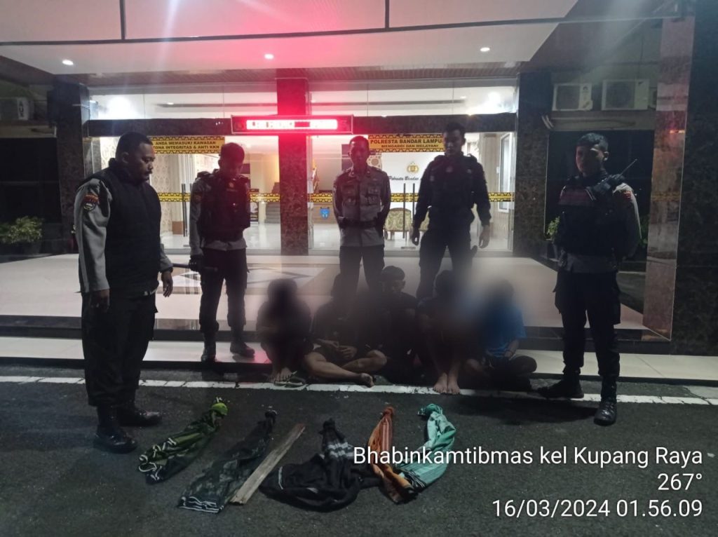 Lima Remaja Diamankan Polisi Saat Akan Perang Sarung