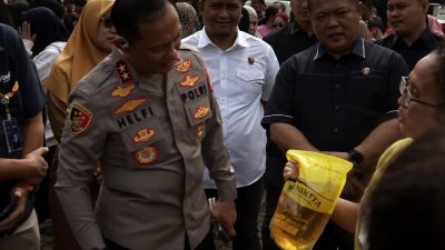 Kapolda Lampung Pastikan Stok Bahan Pokok Aman, Dukung Gerakan Pasar Murah untuk Warga