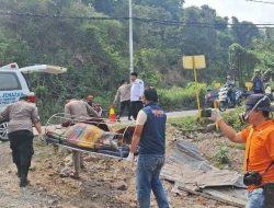 Mayat Pria Ditemukan Membengkak di Depan Cafe Bunga Bandar Lampung, Diduga Sudah Meninggal Dua Hari