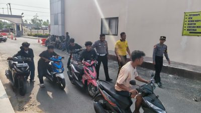 Pembalap Liar Gigit Jari, Delapan Motor Diamankan di Depan GOR Way Handak